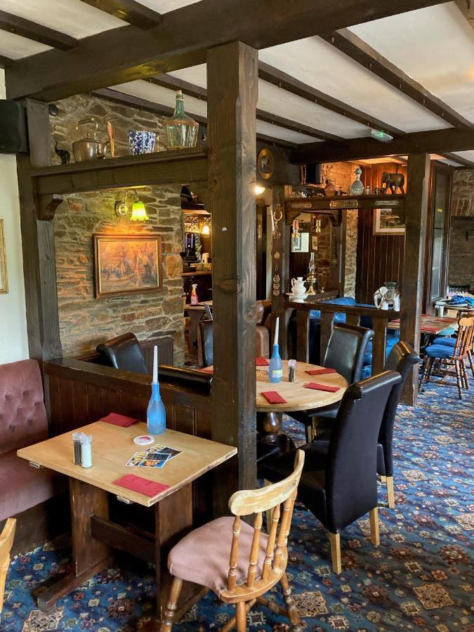 The Eliot Arms Hotel Saint Germans Exterior photo